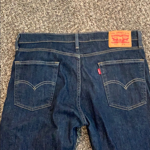 Levi’s - Picture 4 of 5